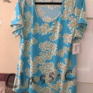 Lularoe classic t xl. Sunflowers